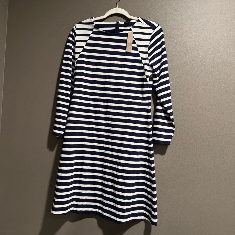J. Crew Classic Navy and White Striped Dress Size Medium
